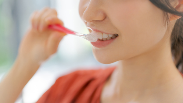 せたがや歯科室｜ブログ｜フッ素の虫歯予防効果や正しい使用量について｜歯磨きの画像